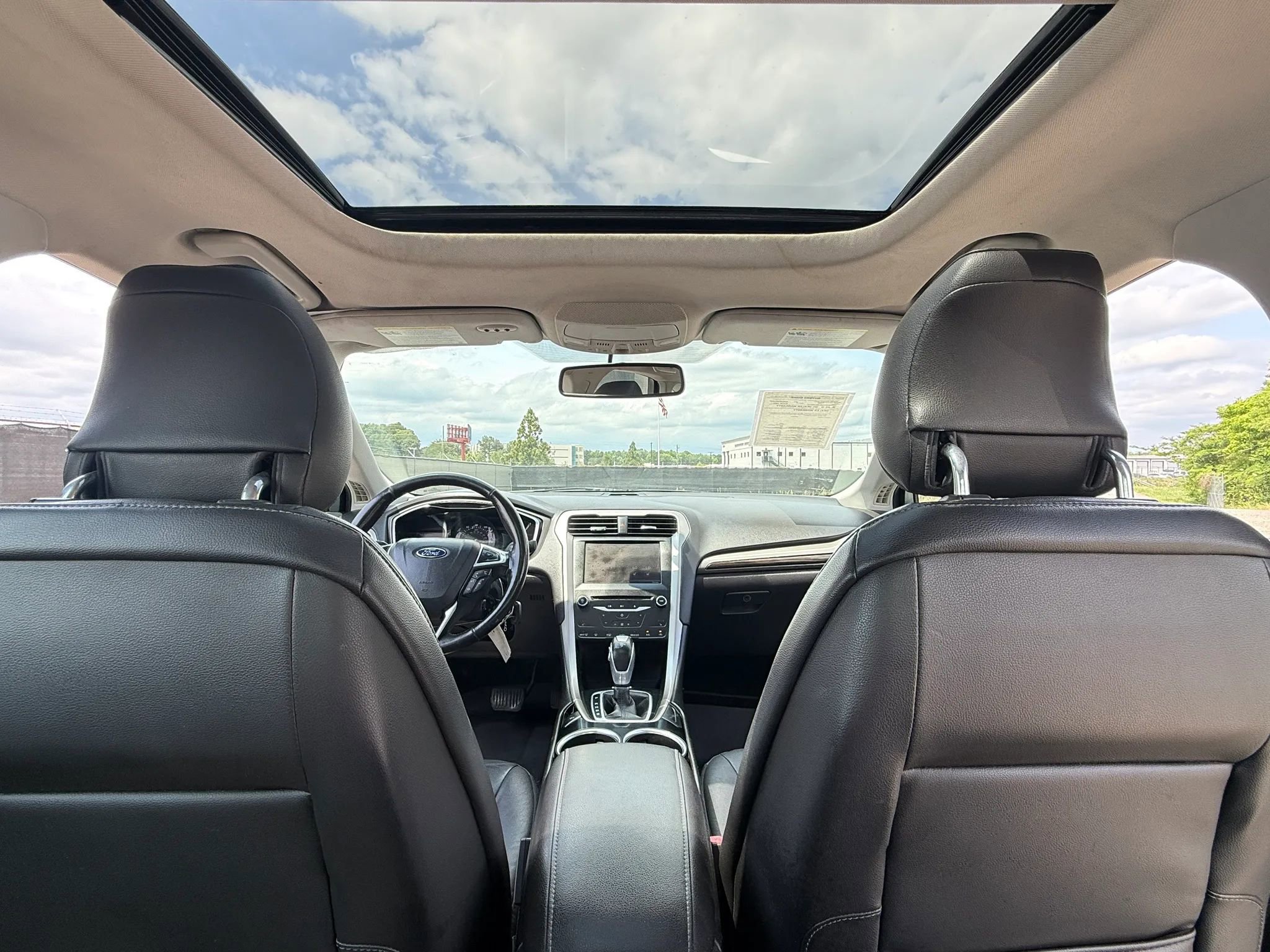 Used 2013 Ford Fusion SE FWD image 23