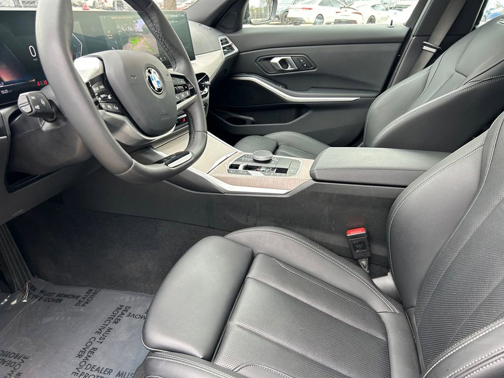 Used 2025 BMW 330i xDrive Sedan AWD/4WD image 11
