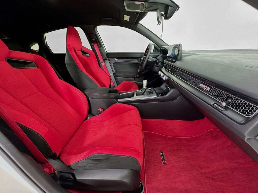 Used 2025 Honda Civic Type R image 32