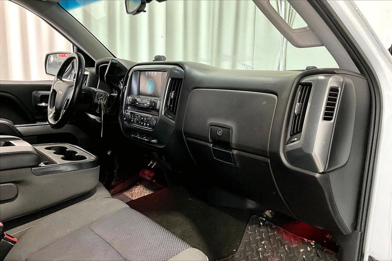 Used 2016 Chevrolet Silverado 1500 LT w/ All Star Edition image 27