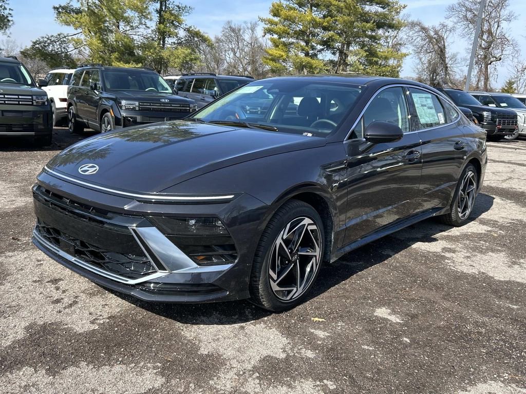 New 2026 Hyundai Sonata SEL FWD image 3