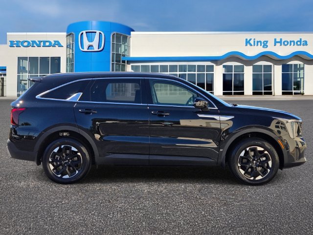 Used 2026 Kia Sorento S AWD/4WD image 6