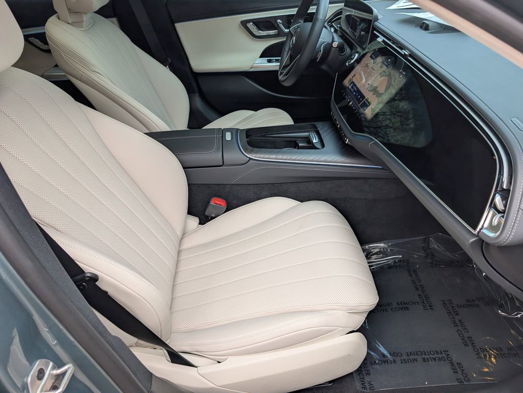 Certified 2025 Mercedes-Benz E 350 4MATIC Sedan image 12
