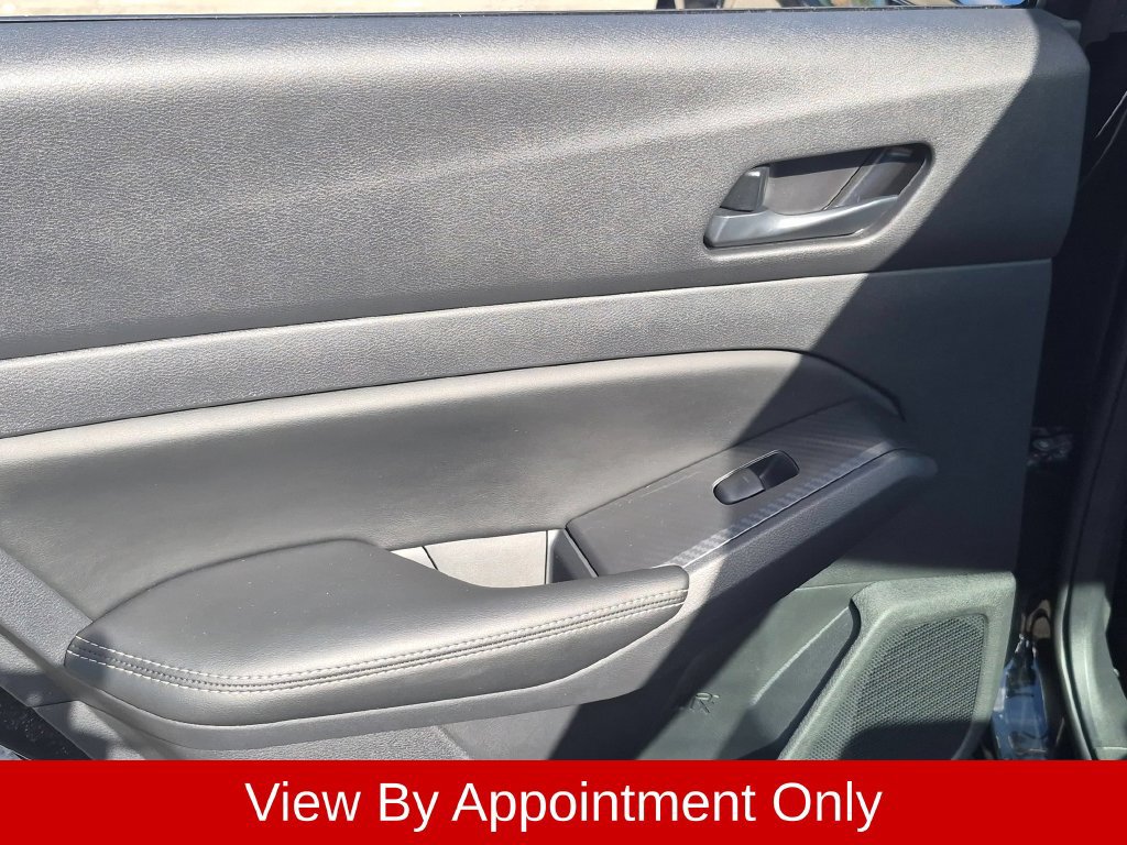 Used 2025 Nissan Altima 2.5 SV FWD image 26