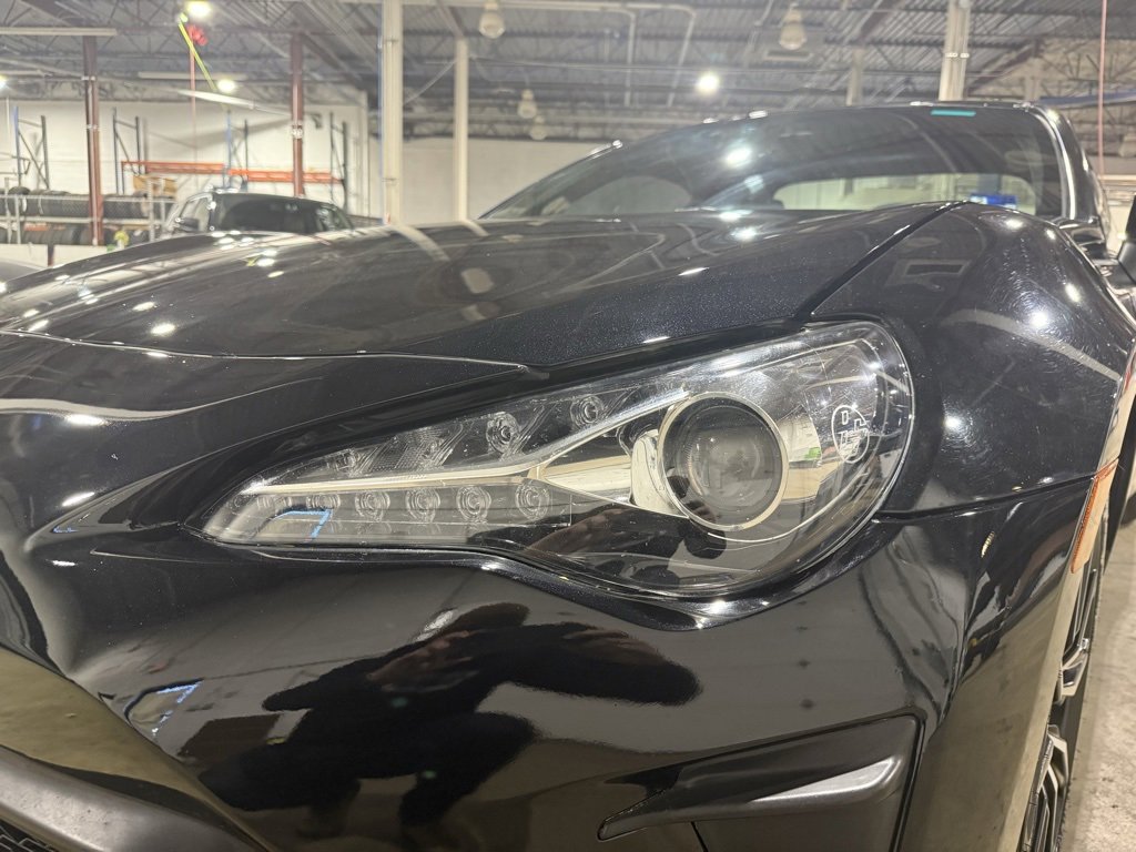 Used 2017 Toyota 86 image 8