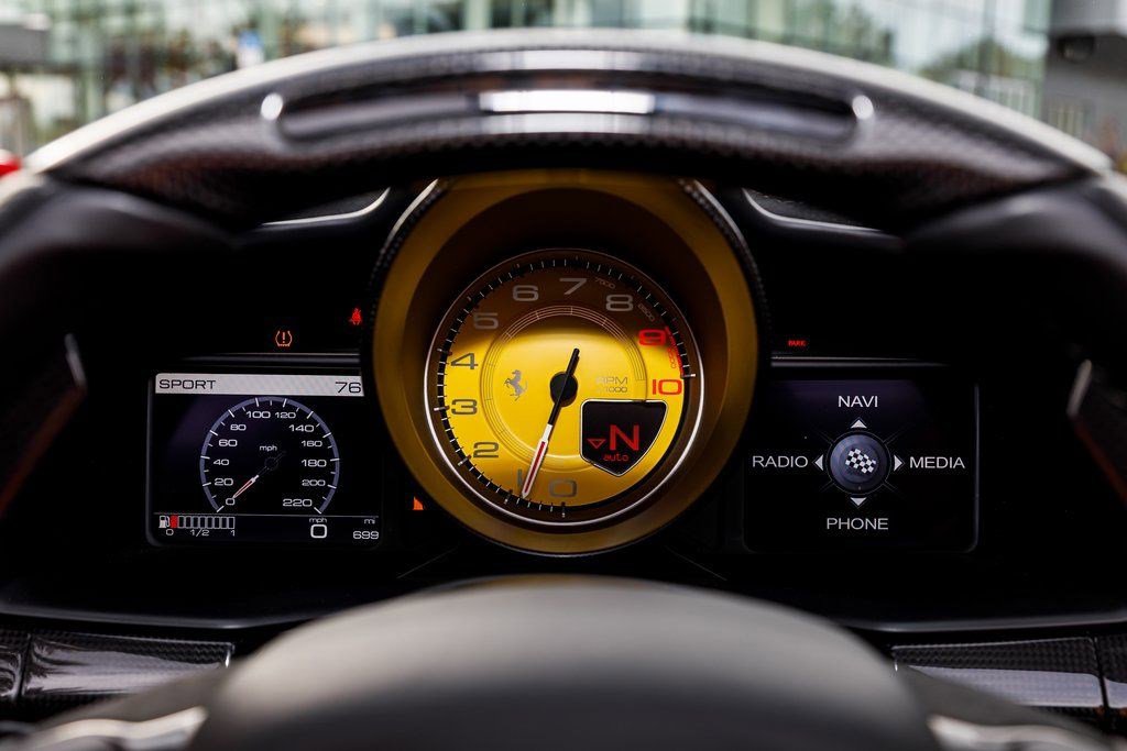 Used 2015 Ferrari 458 Speciale A image 29