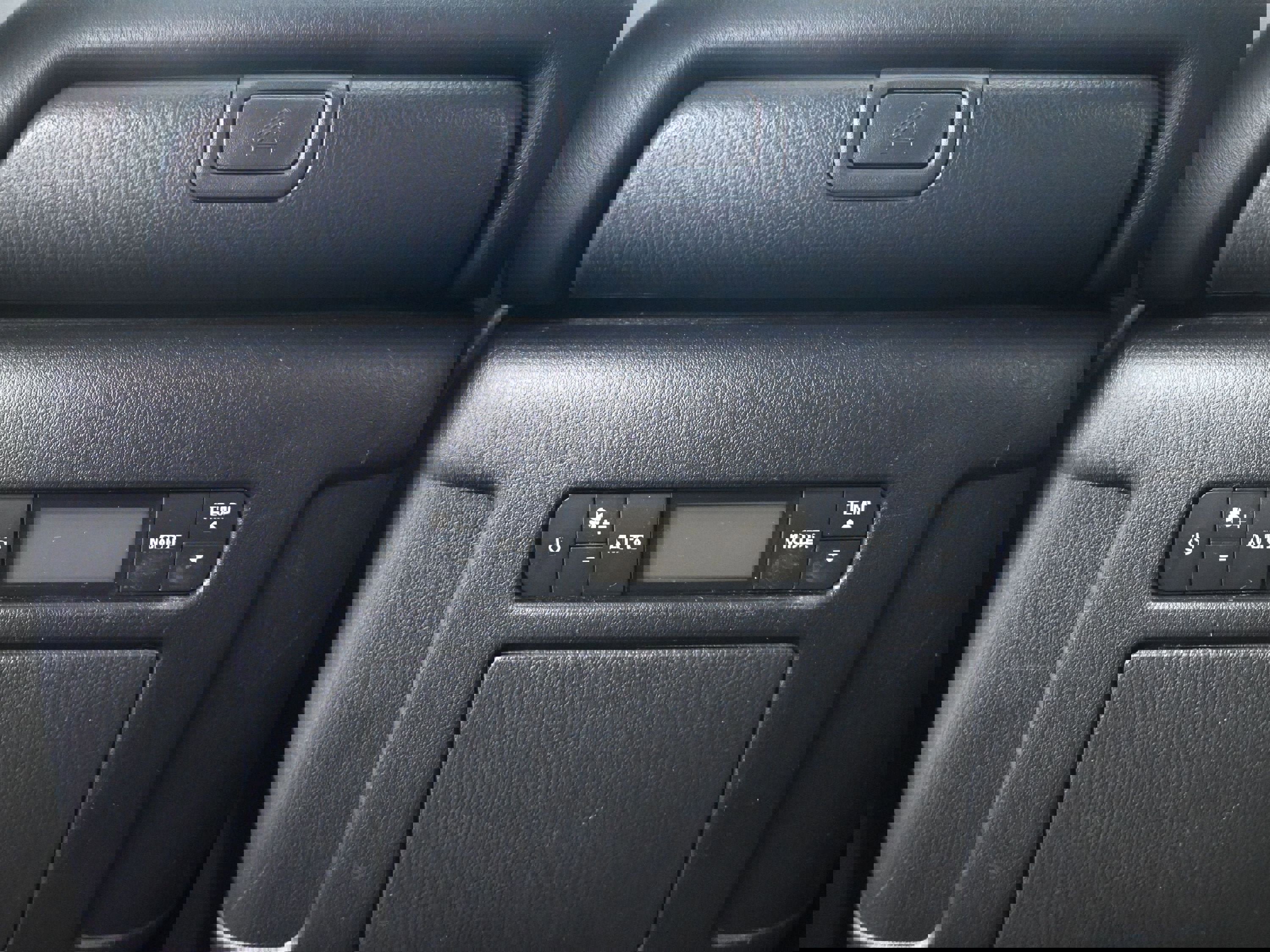 Used 2023 Nissan Armada SL image 75