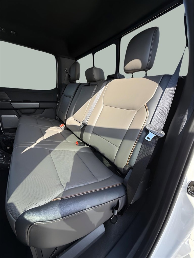 New 2025 Ford F150 Lariat w/ Equipment Group 502A High image 19