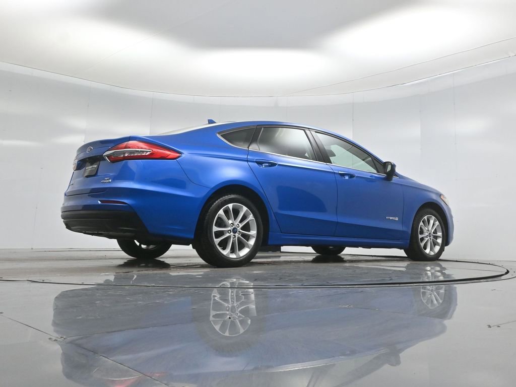 Certified 2019 Ford Fusion SE FWD image 46