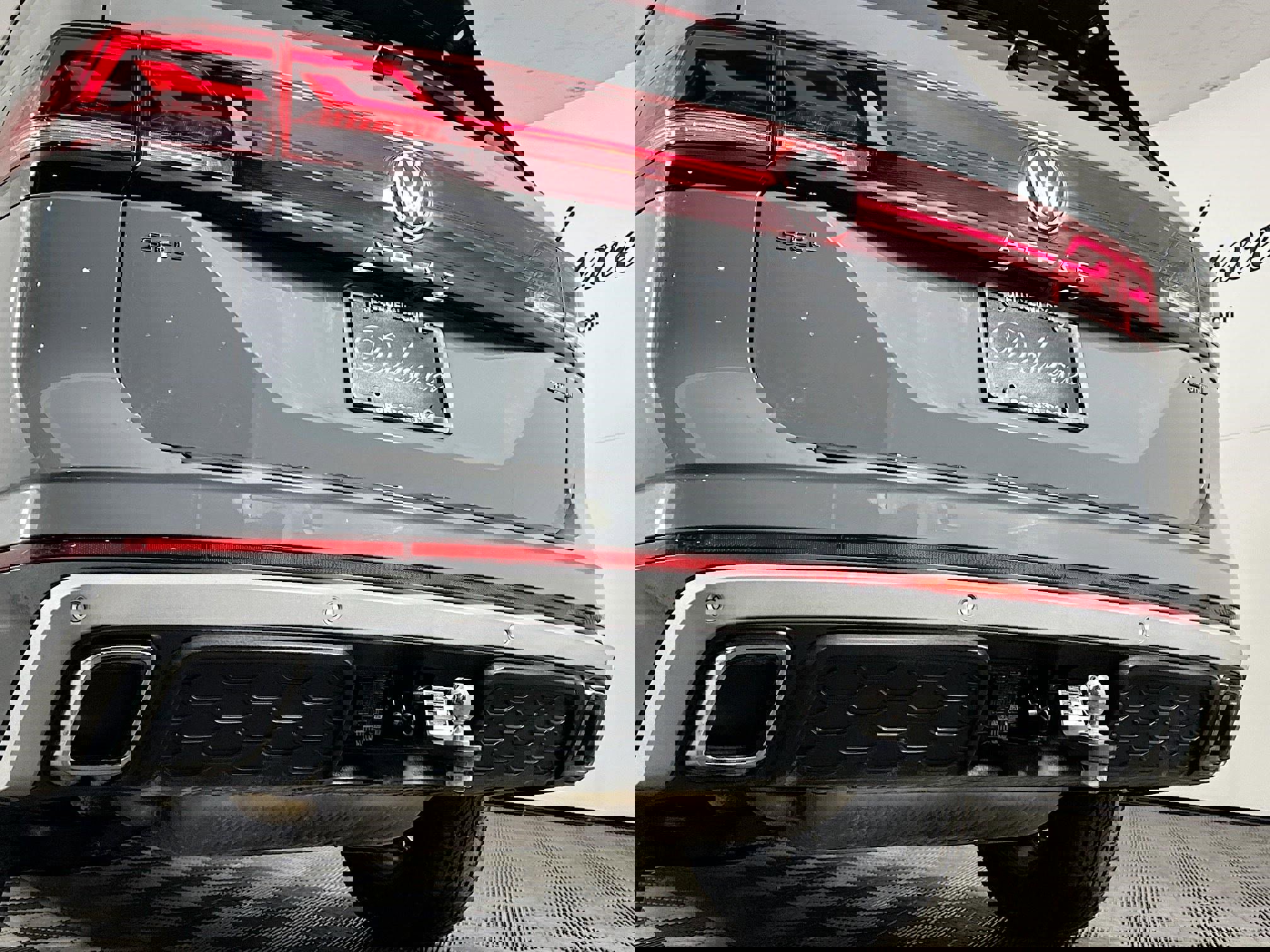 Used 2024 Volkswagen Atlas Peak Edition SEL image 28