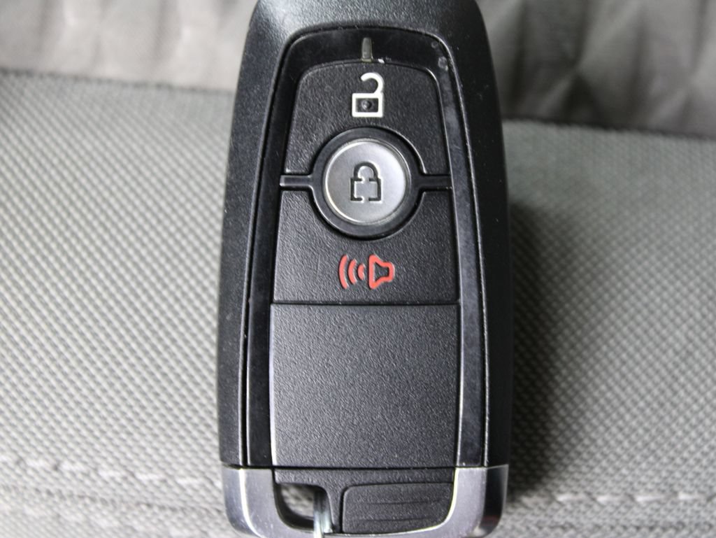 Used 2020 Ford Escape SE AWD/4WD image 60