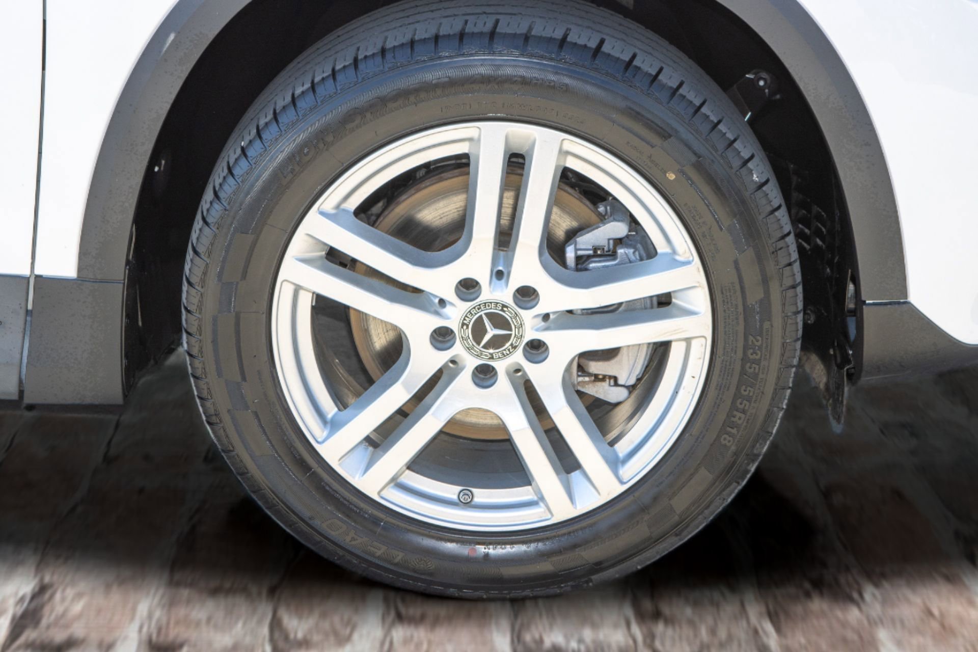 Used 2022 Mercedes-Benz GLA 250 w/ Premium Package Lite image 38