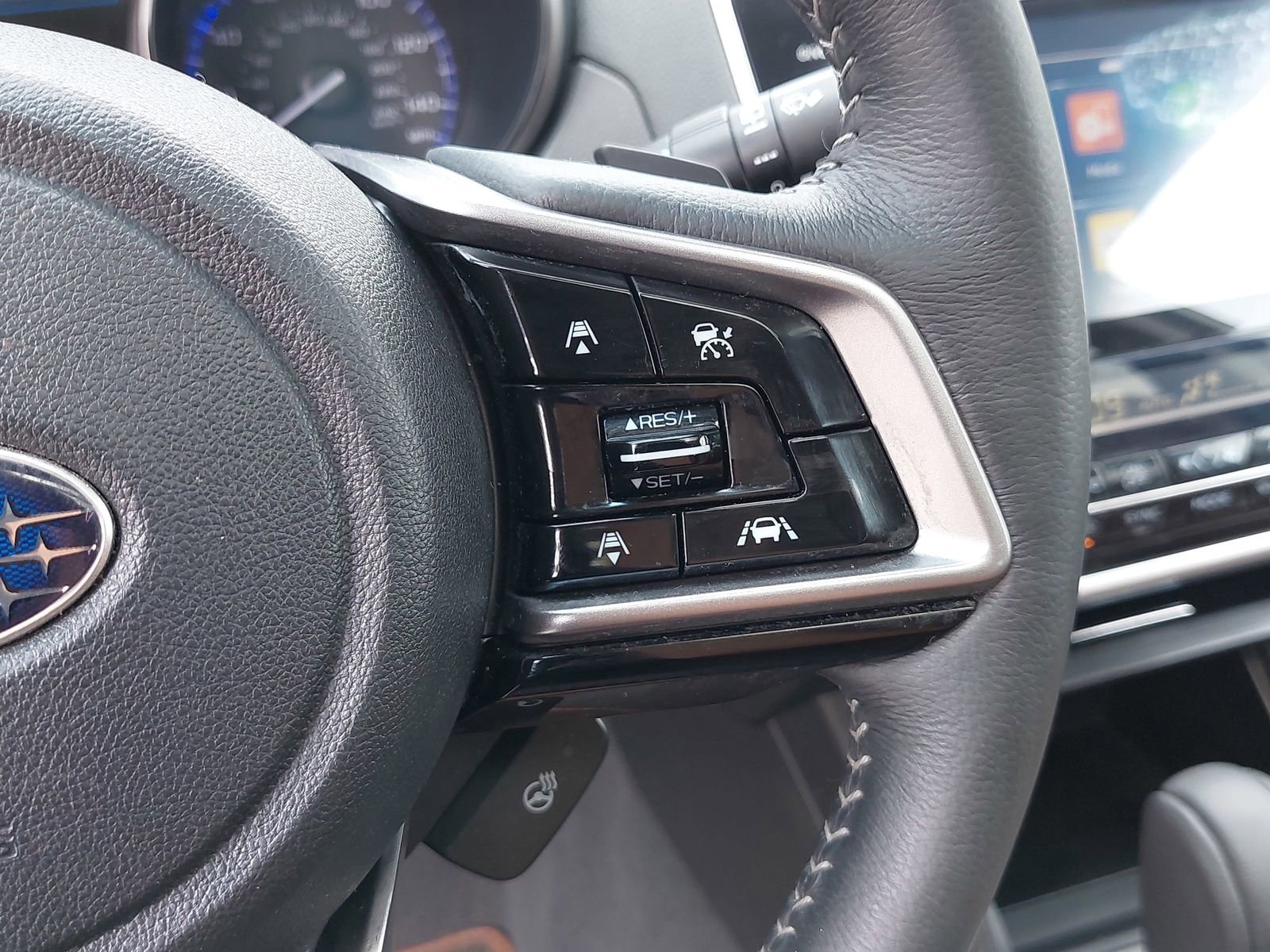 Used 2018 Subaru Outback 2.5i Touring image 18