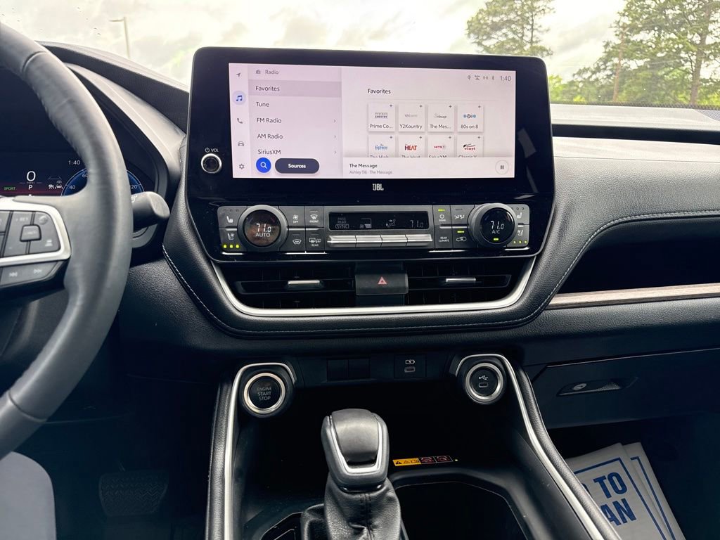 Used 2024 Toyota Grand Highlander Limited image 26