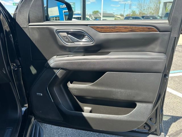 Used 2024 Chevrolet Tahoe Premier w/ Max Trailering Package AWD/4WD image 10