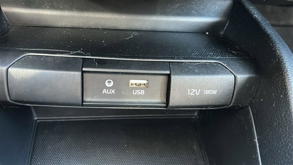 Used 2020 Kia Rio LX image 26