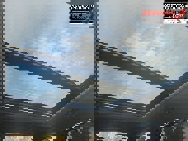 Used 2023 Ford Explorer Limited w/ Limited Technology Package image 15