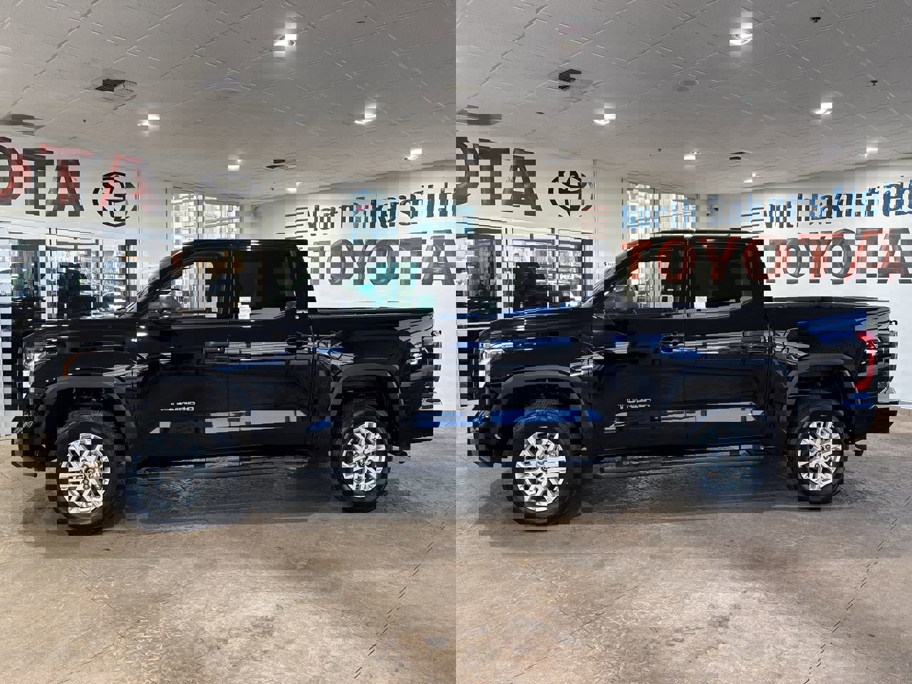 New 2026 Toyota Tundra SR5 image 7