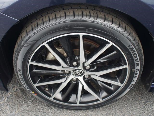 Used 2021 Toyota Camry SE image 19
