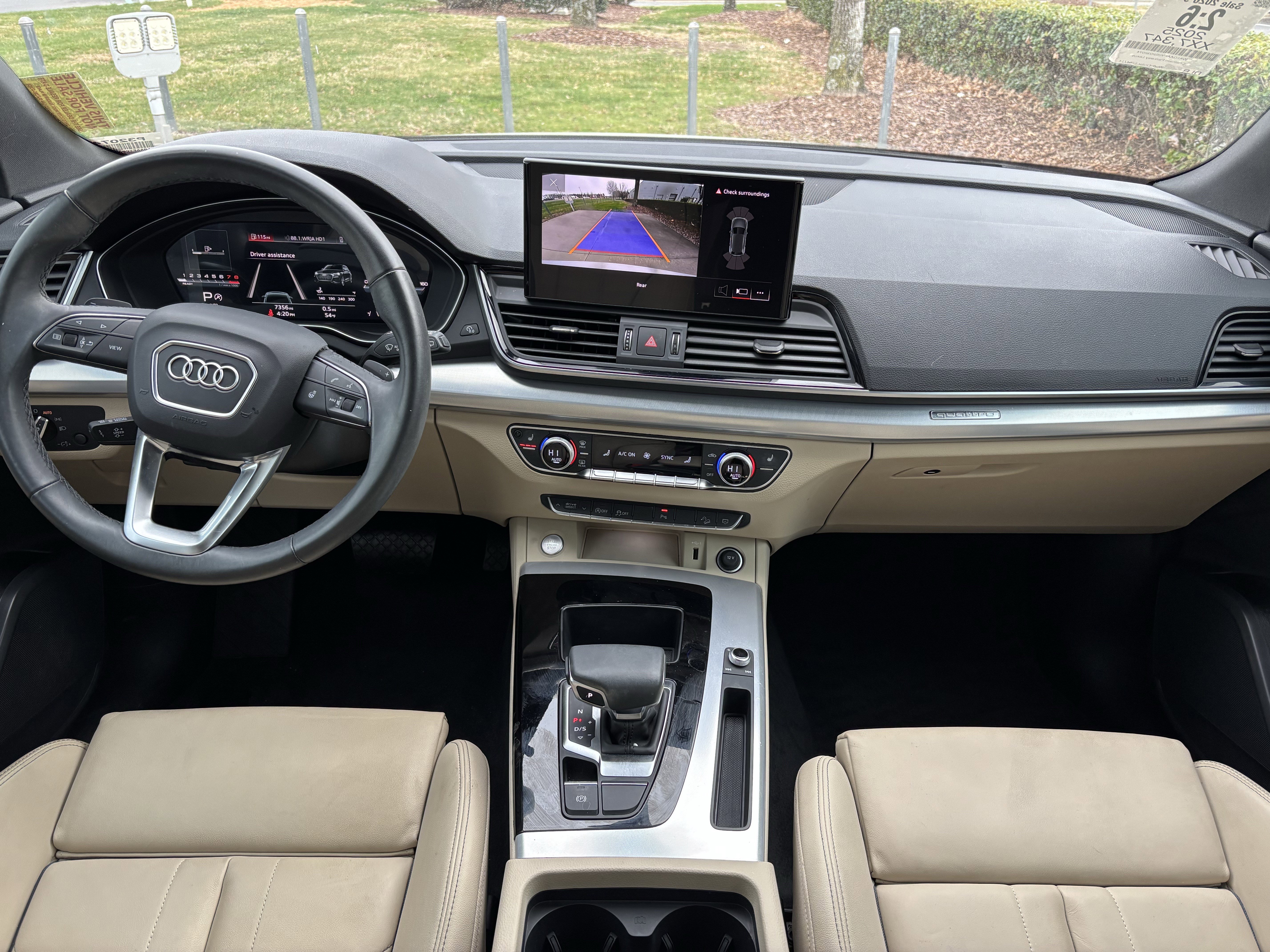 Used 2025 Audi Q5 2.0T Premium image 29