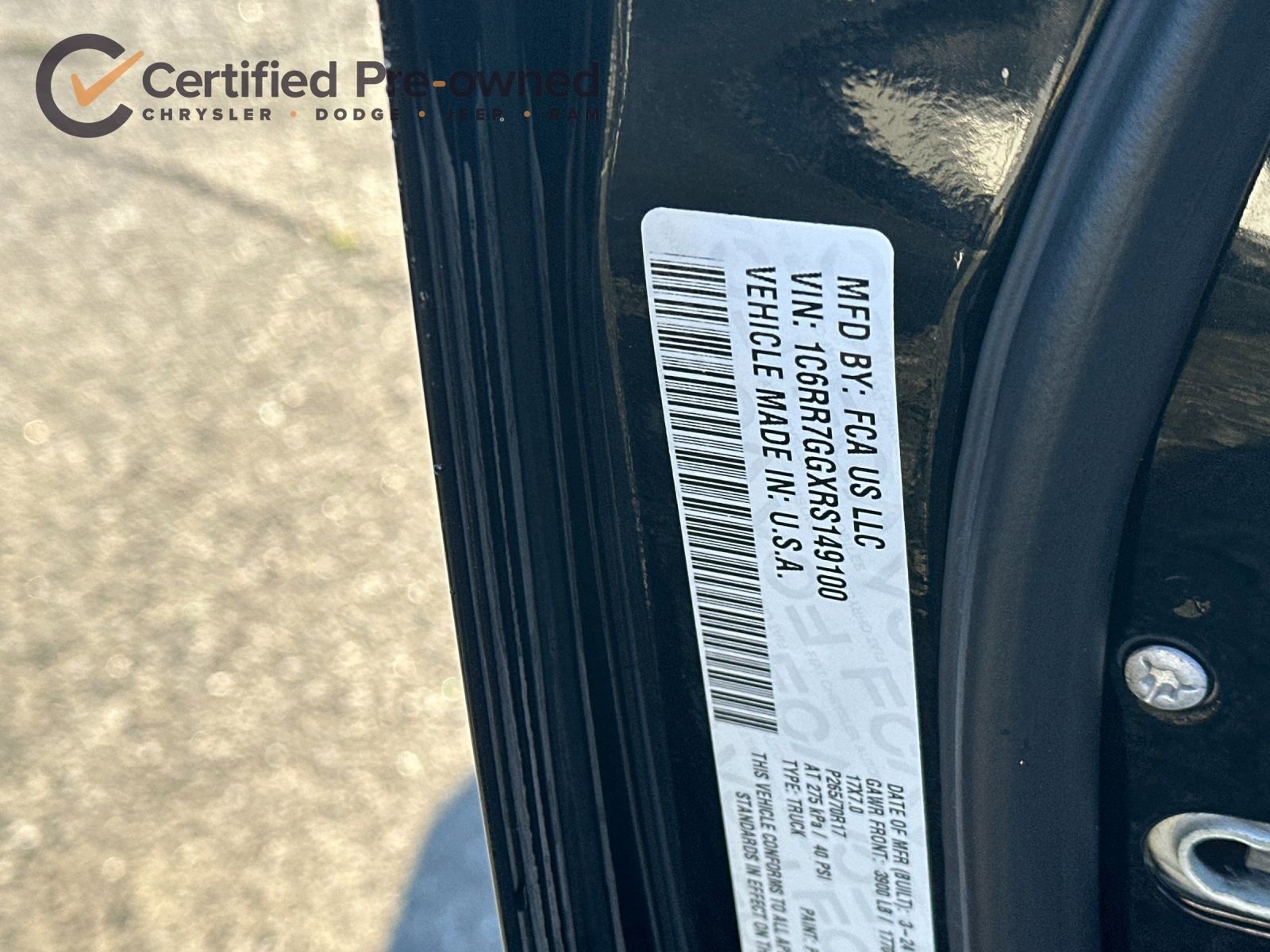 Used 2024 RAM 1500 Classic SLT image 28