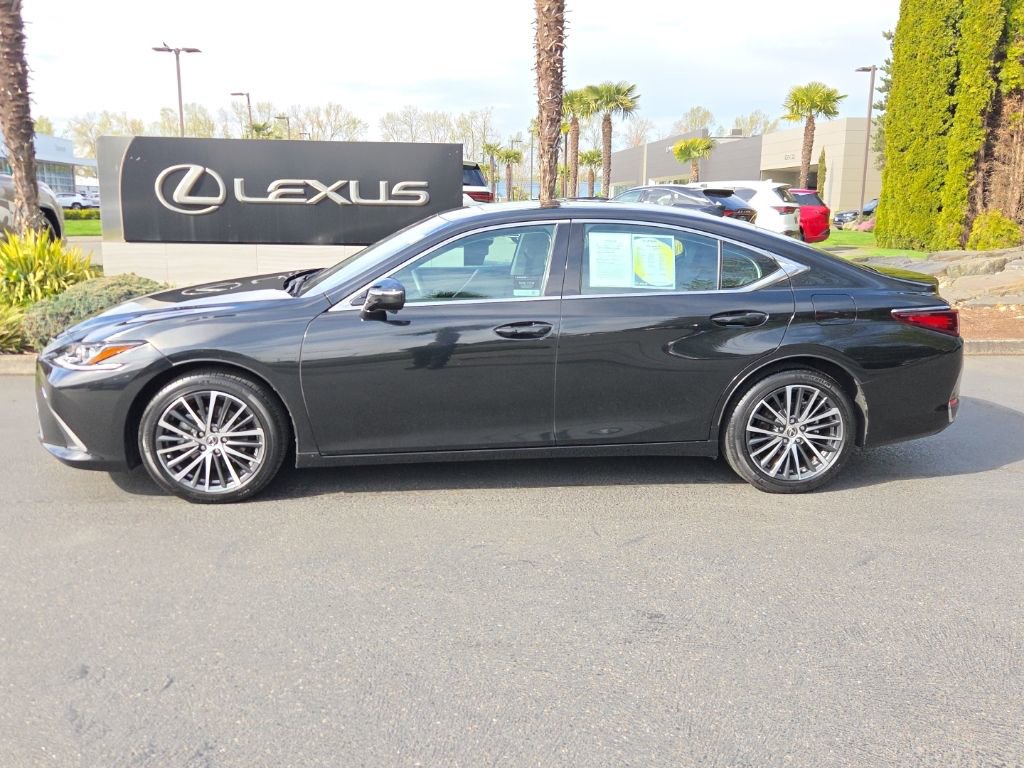 Certified 2023 Lexus ES 250 w/ Premium Package image 2