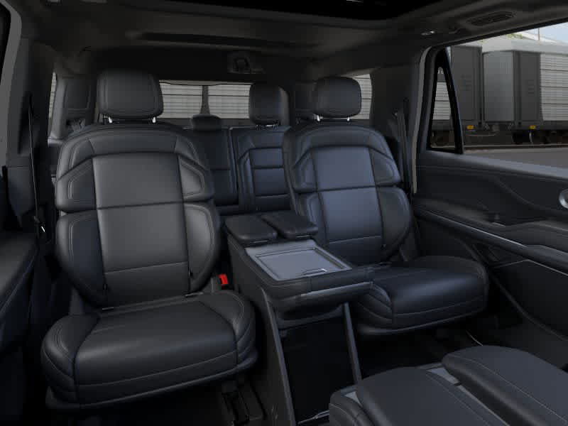 New 2026 Lincoln Navigator Reserve image 11