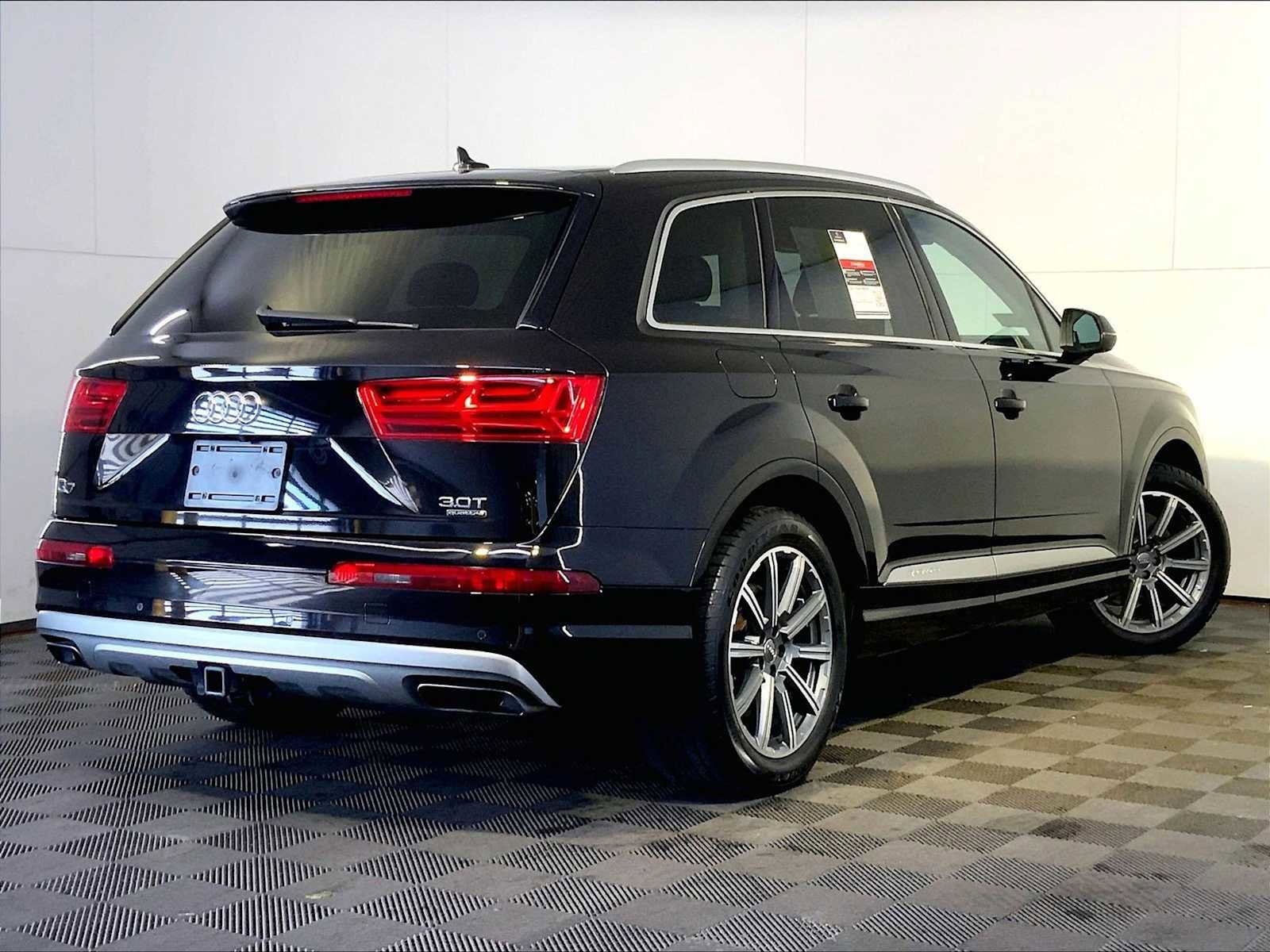 Used 2018 Audi Q7 3.0T Premium Plus AWD/4WD image 7