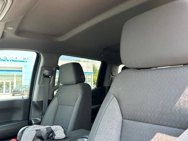 New 2026 Chevrolet Silverado 1500 Custom w/ Turbomax Blackout Package AWD/4WD image 12