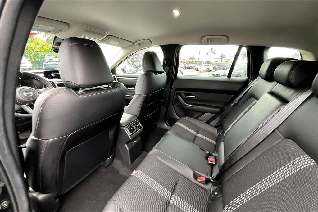 Certified 2025 MAZDA CX-50 2.5 Hybrid w/ Preferred Pkg image 16