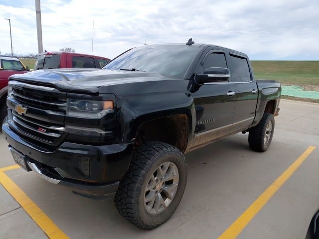 Used 2016 Chevrolet Silverado 1500 LTZ w/ LTZ Plus Package image 3