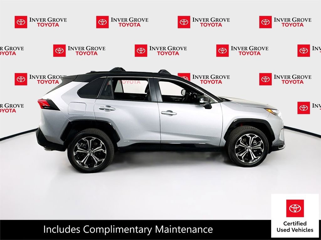 Certified 2025 Toyota RAV4 XSE w/ Premium Package image 5