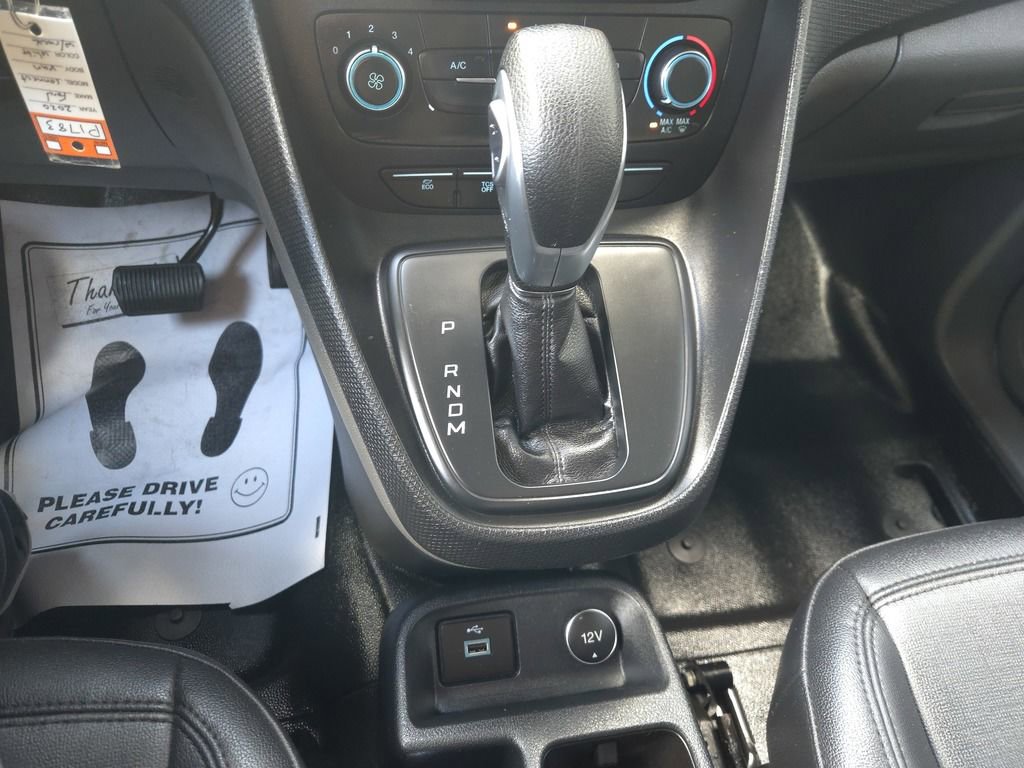 Used 2020 Ford Transit Connect XL image 24