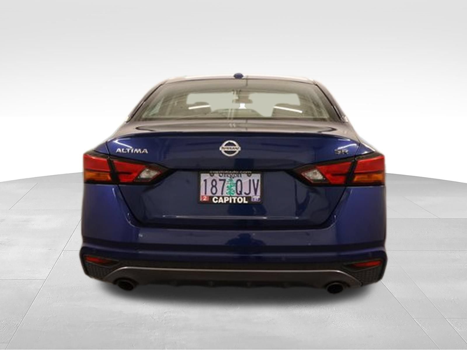 Used 2022 Nissan Altima 2.5 SR FWD image 3
