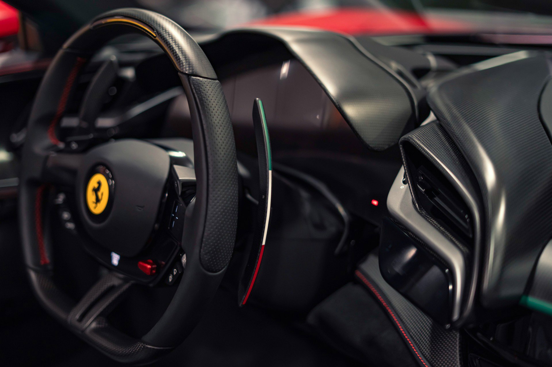 Used 2024 Ferrari SF90 Spider AWD/4WD image 20