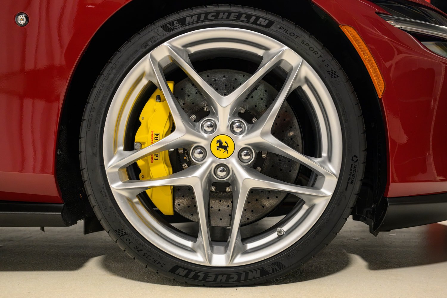 Certified 2022 Ferrari Roma RWD image 12