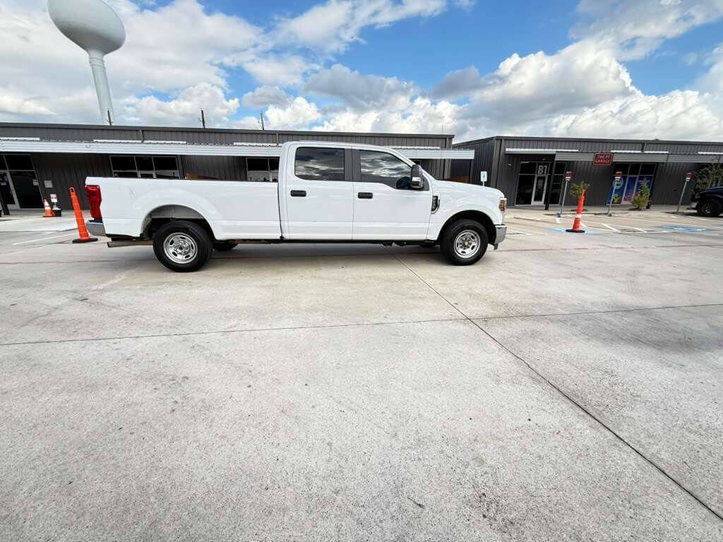 Used 2019 Ford F250 XL w/ Power Equipment Group image 3