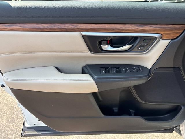 Used 2018 Honda CR-V Touring image 18