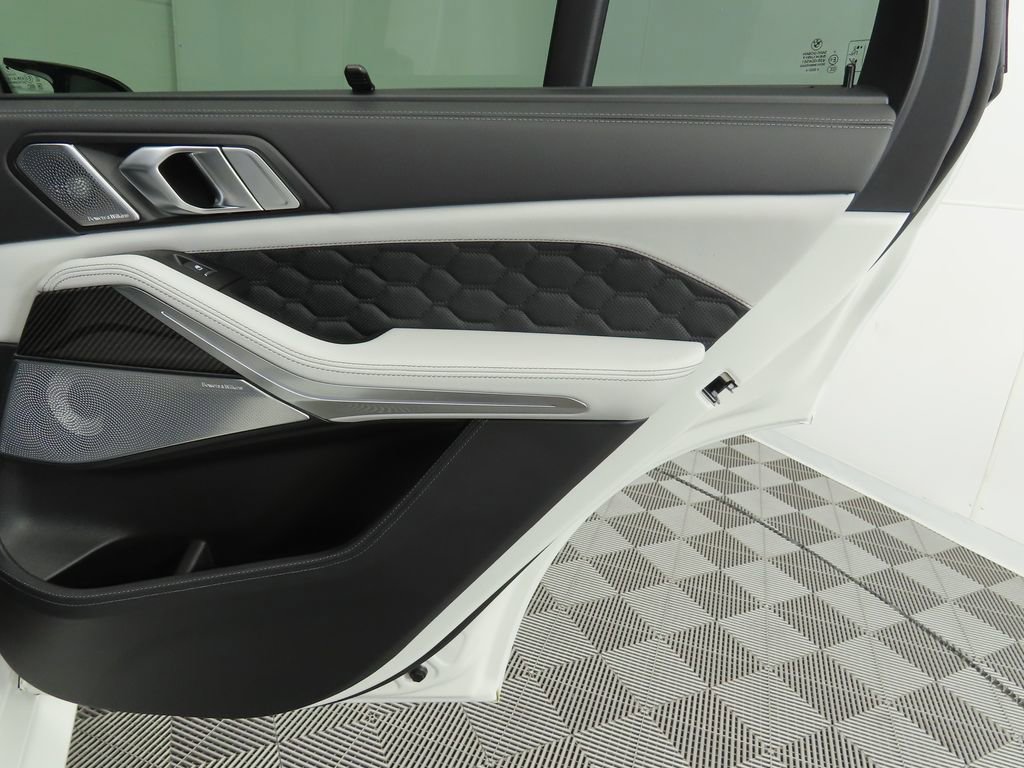 New 2026 BMW X5 M Competition w/ Executive Package image 27