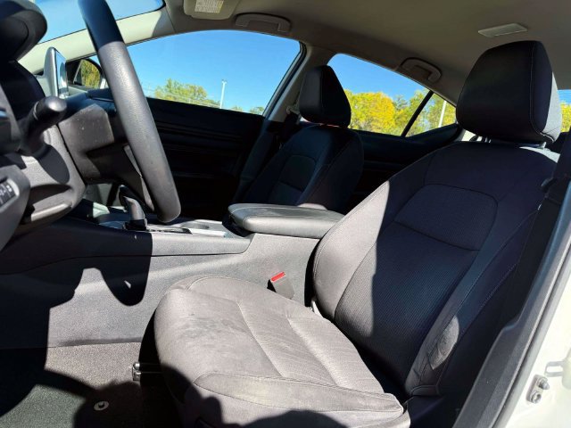 Used 2019 Nissan Altima 2.5 S FWD image 11