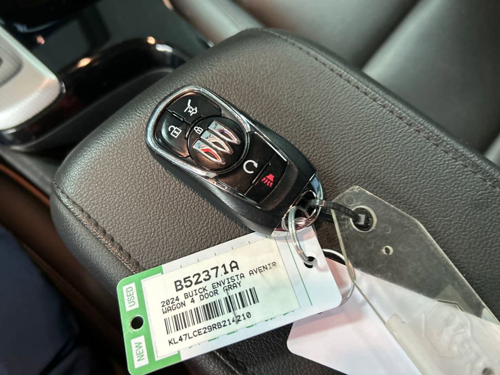 Used 2024 Buick Envista Avenir image 22