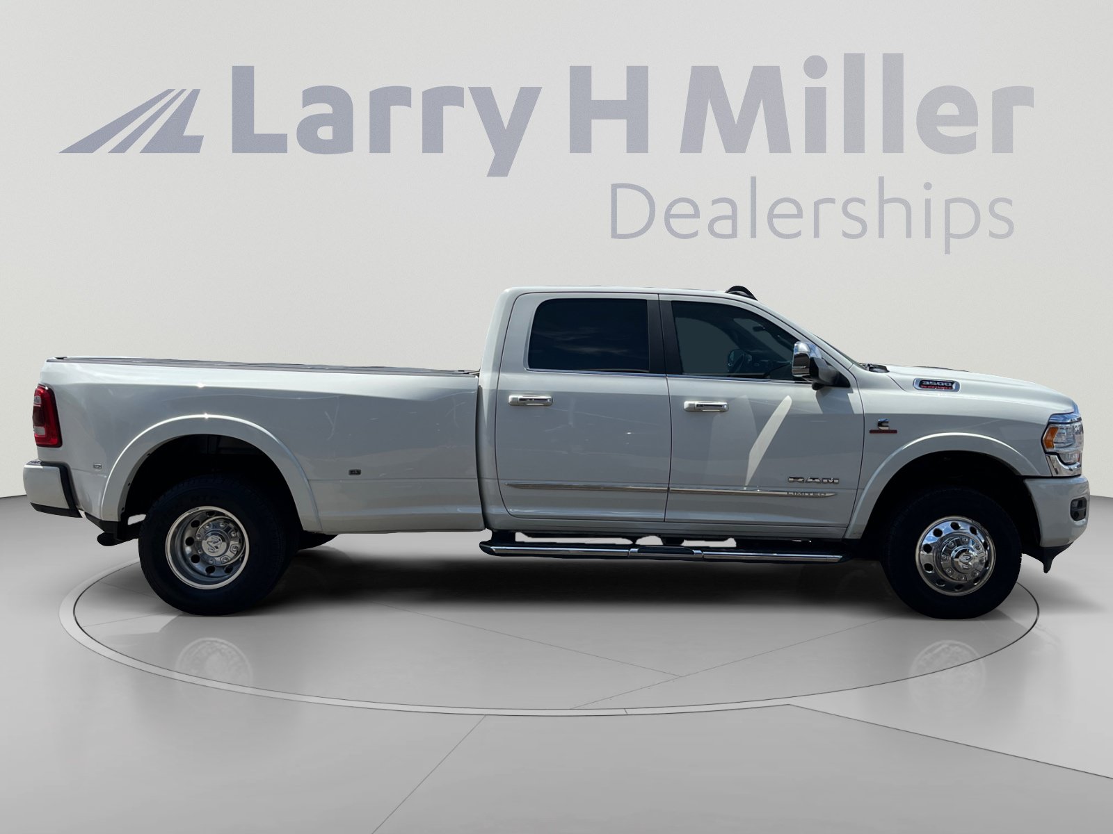 Used 2021 RAM 3500 Limited AWD/4WD image 6