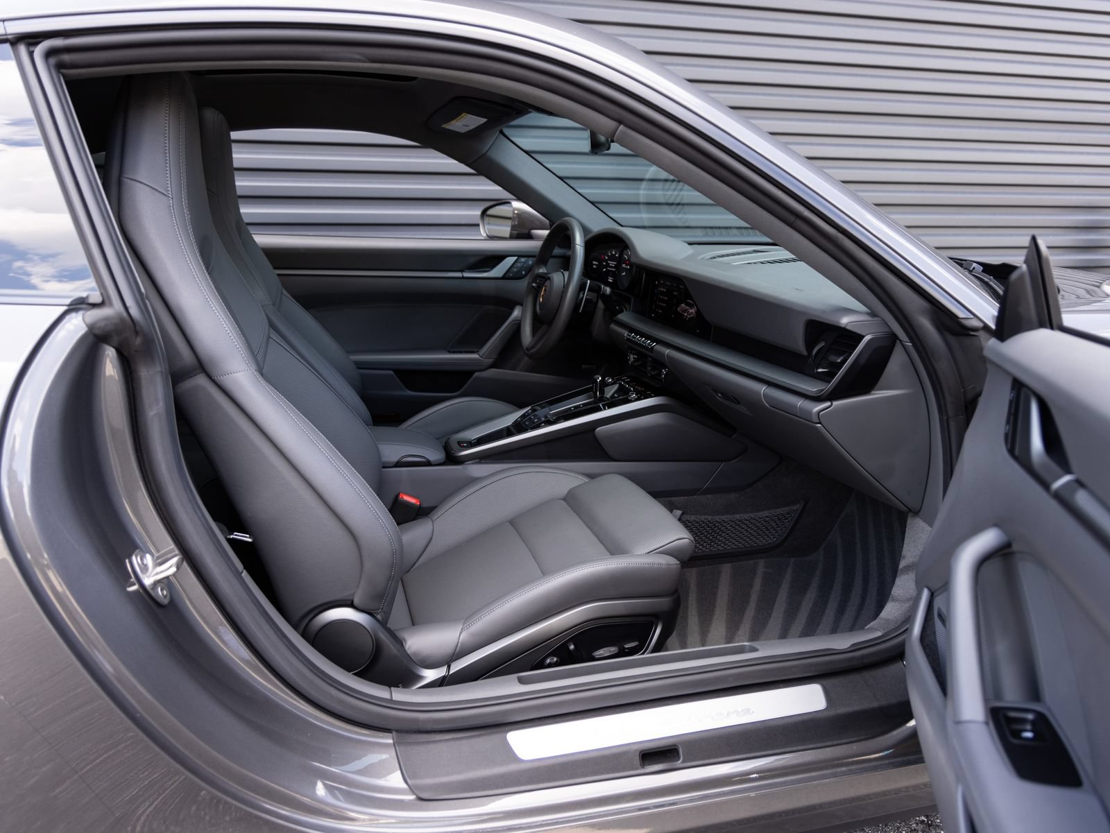 Certified 2024 Porsche 911 Carrera w/ Premium Package RWD image 28