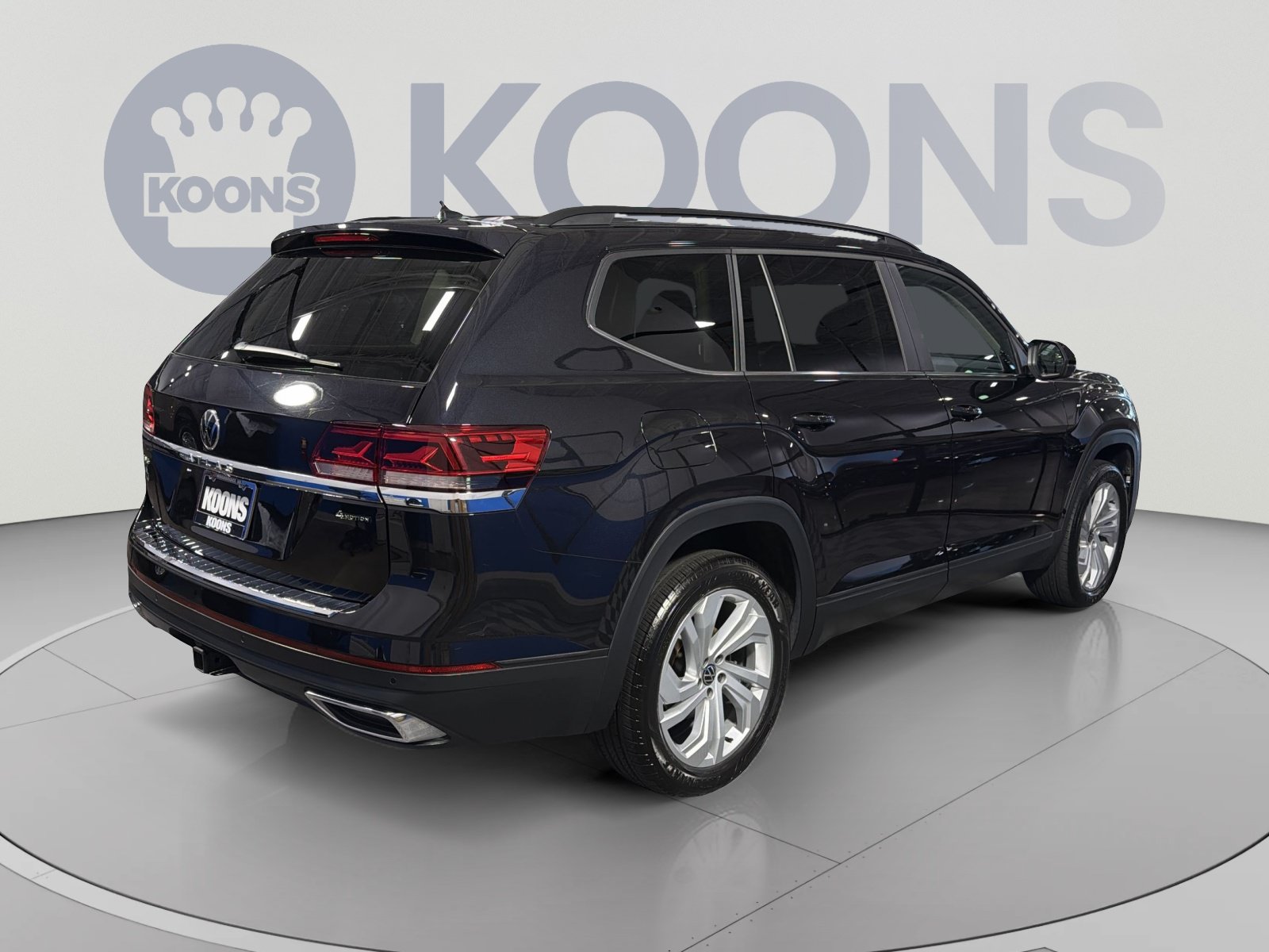 Used 2023 Volkswagen Atlas SE AWD/4WD image 7