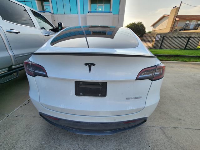 Used 2022 Tesla Model Y Performance AWD/4WD image 5