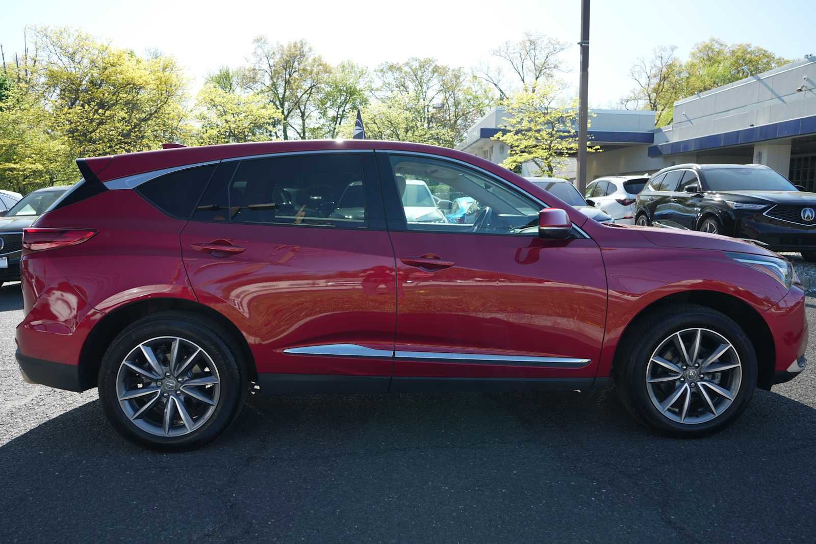 Certified 2024 Acura RDX SH-AWD w/ Technology Package image 8