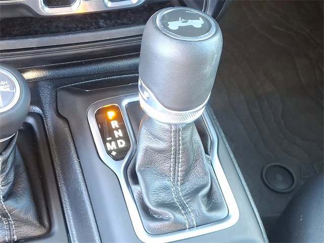 Used 2024 Jeep Wrangler Unlimited Sahara w/ Technology Group image 14