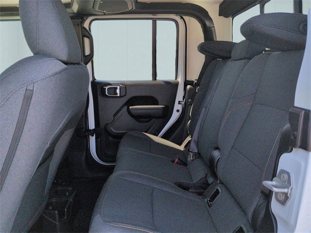 New 2025 Jeep Gladiator Sport image 25