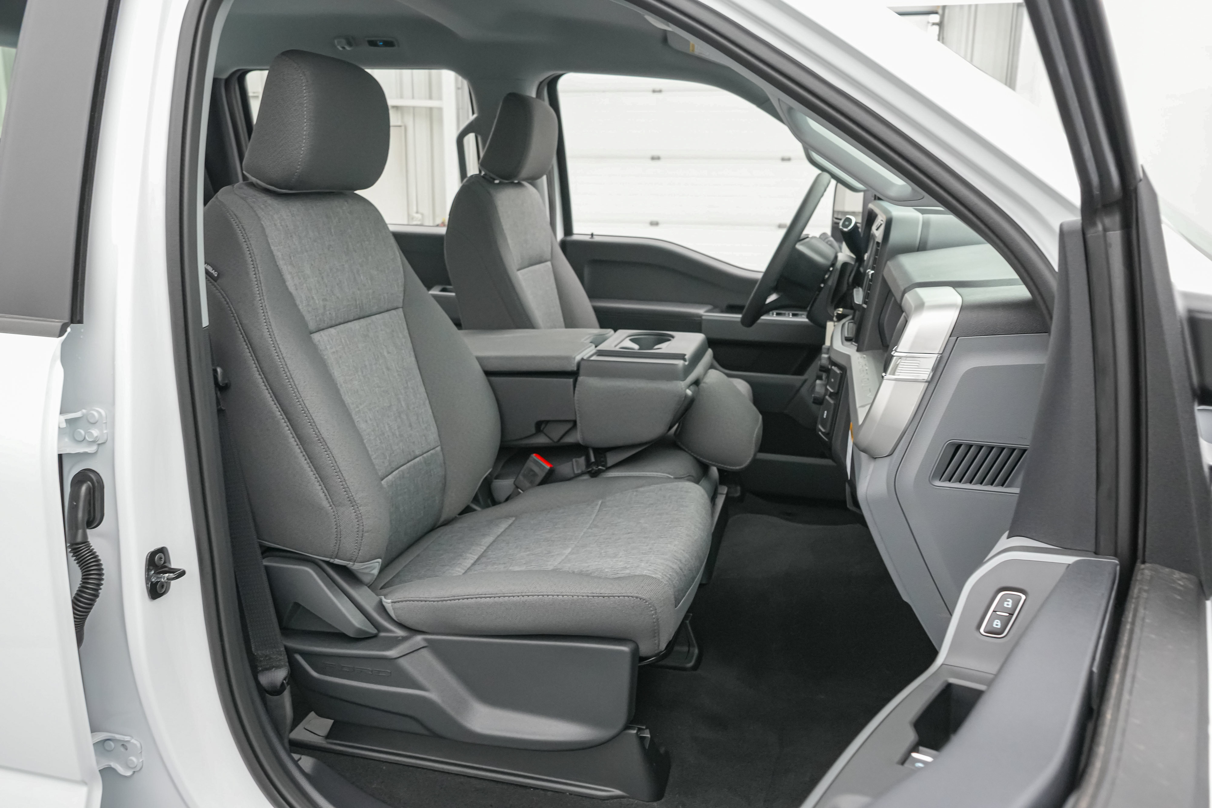 New 2026 Ford F250 XL w/ STX Appearance Package AWD/4WD image 20