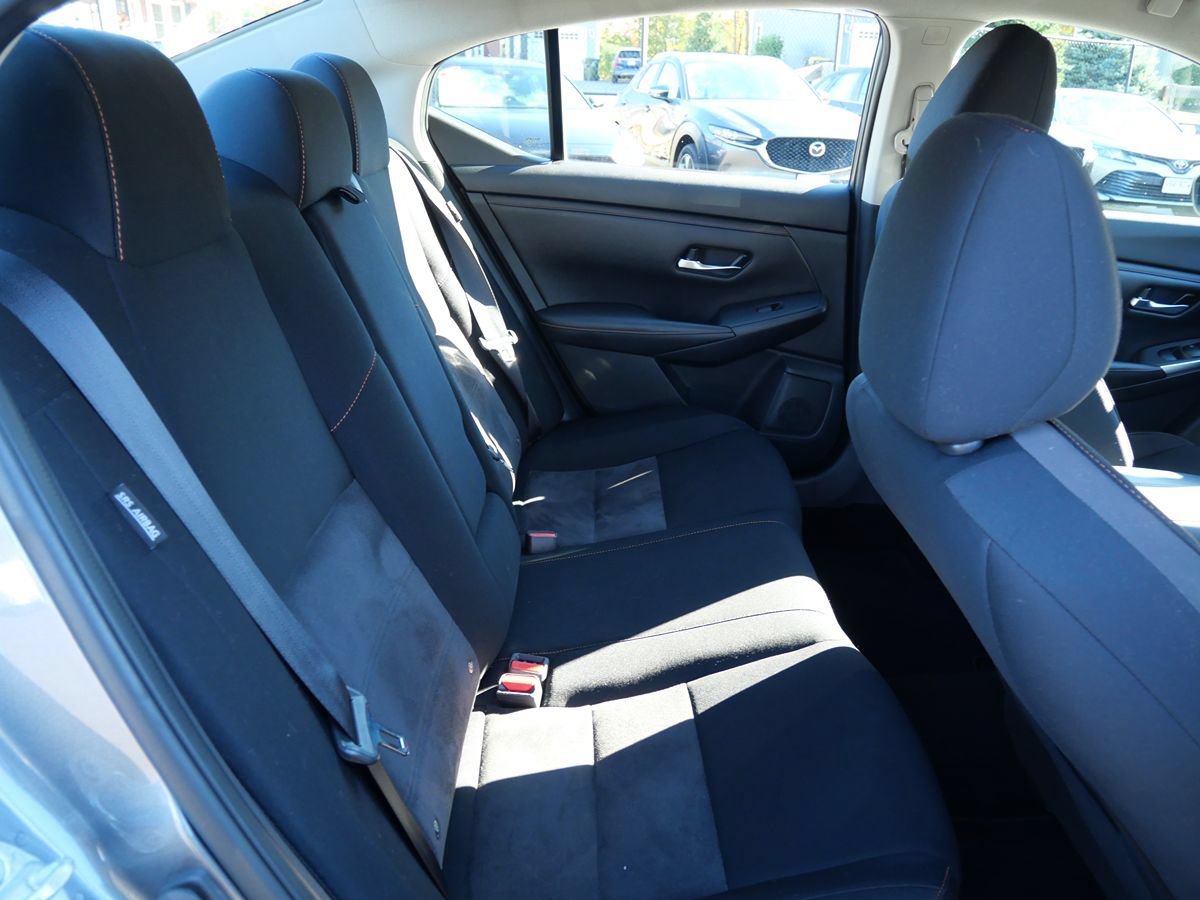 Used 2021 Nissan Sentra SR w/ Electronics Package FWD image 27